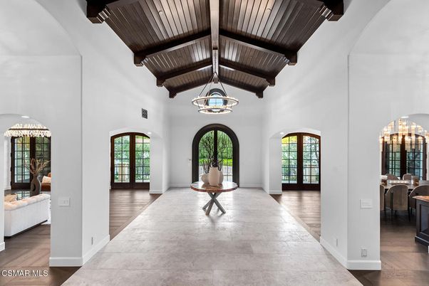 Dining room, Interior, Pendant Lights, Wooden Beams, Wooden Ceilings, Wood Texture Flooring