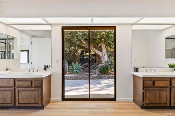 Bathroom, Dual Sink Vanities, Interior, Wood Texture Flooring