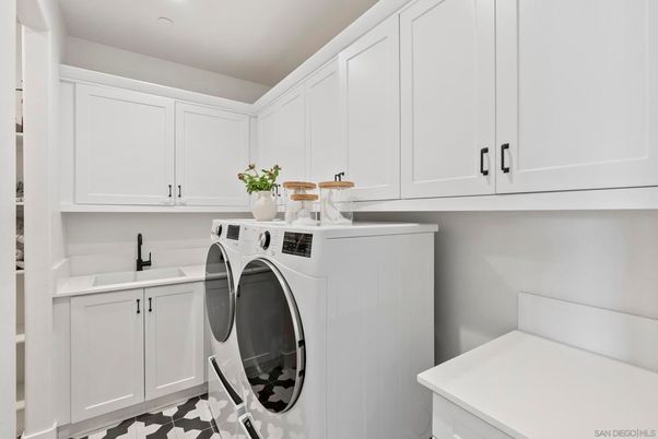Interior, Recessed Lighting, Washer