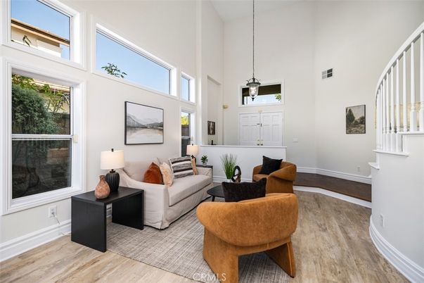 Interior, Living room, Pendant Lights, Wood Texture Flooring
