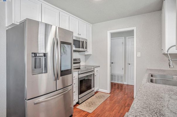 Interior, Kitchen, Stainless Steel Appliances, Wood Texture Flooring