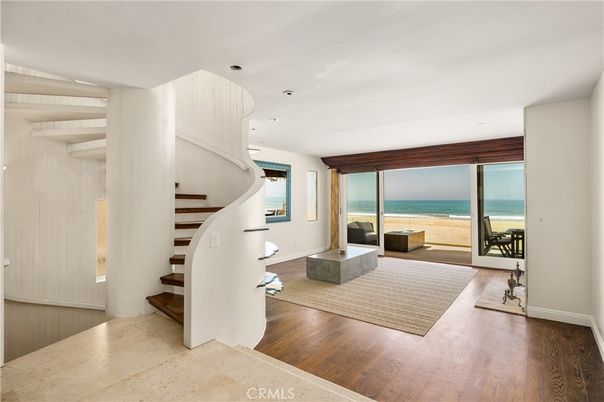 Interior, Recessed Lighting, Water, Wood Texture Flooring
