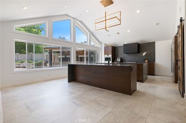 Interior, Kitchen, Pendant Lights, Recessed Lighting, Stainless Steel Appliances