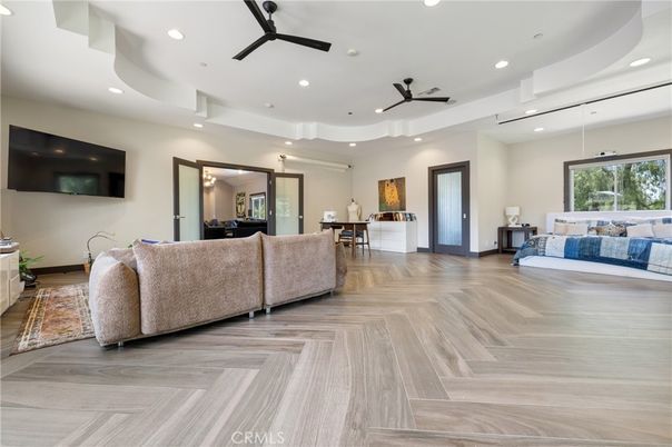 Bedroom, Interior, Living room, Recessed Lighting, Wood Texture Flooring