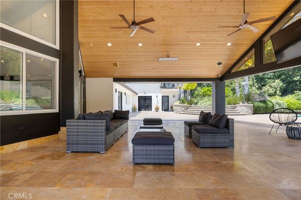 Exterior, Recessed Lighting