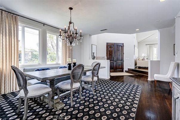 Chandelier, Dining room, Interior, Recessed Lighting, Wood Texture Flooring