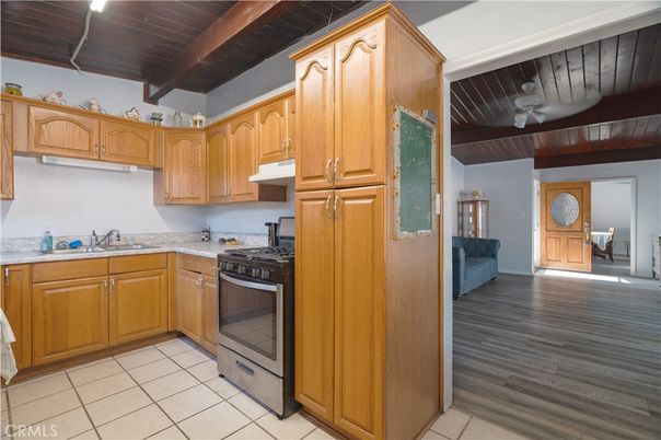 Interior, Kitchen, Wooden Beams, Wooden Ceilings, Wood Texture Flooring