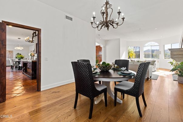 Chandelier, Dining room, Interior, Recessed Lighting, Wood Texture Flooring