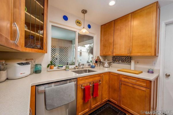 Interior, Kitchen, Pendant Lights, Recessed Lighting