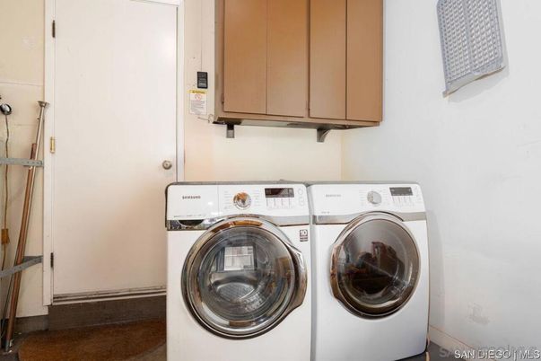Interior, Washer