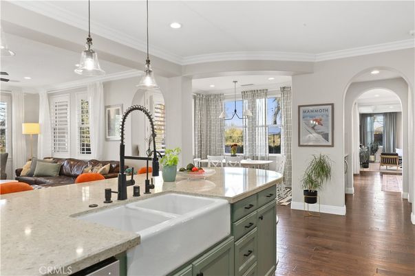 Dining room, Interior, Kitchen, Pendant Lights, Recessed Lighting, Wood Texture Flooring