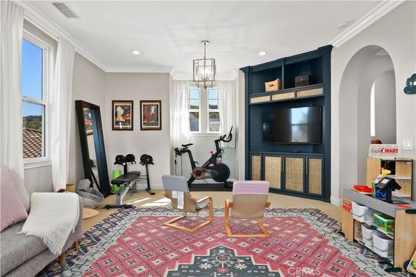 Fitness Equipment, Interior, Pendant Lights, Recessed Lighting