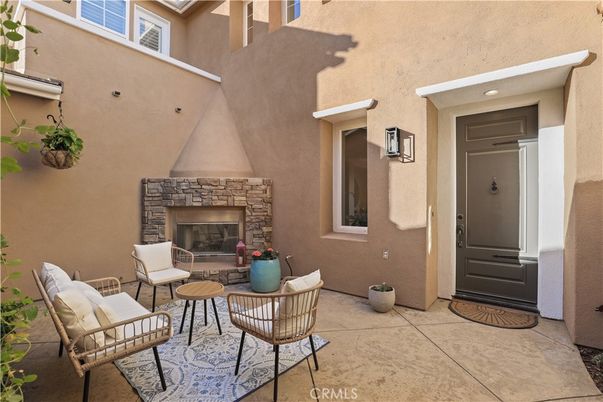 Exterior, Fireplace