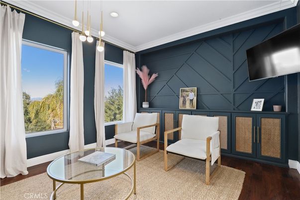 Interior, Pendant Lights, Recessed Lighting, Wood Texture Flooring