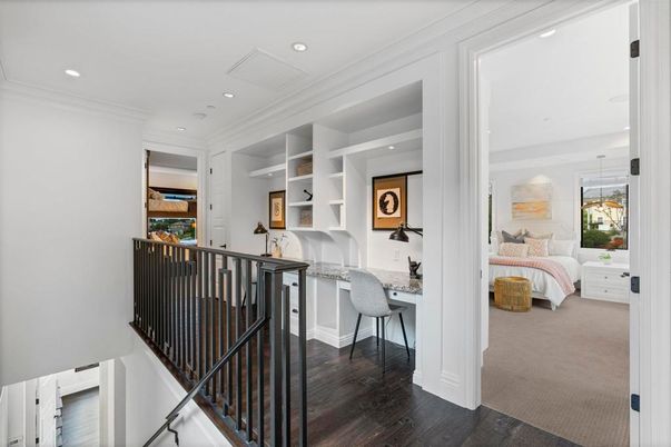Bedroom, Interior, Pendant Lights, Recessed Lighting, Wood Texture Flooring