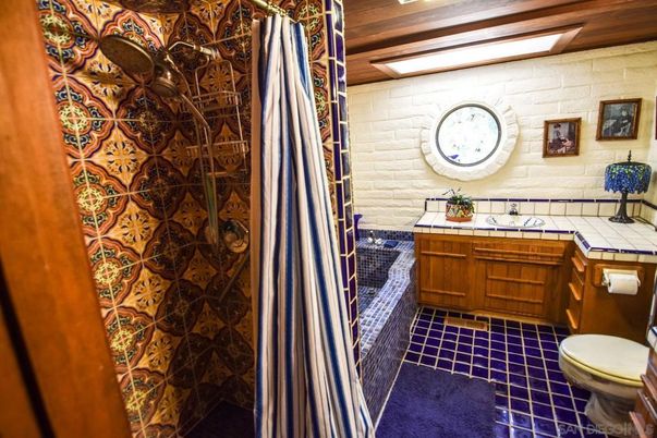 Bathroom, Interior, Stone Walls, Tile Countertops