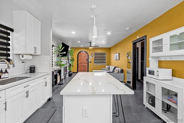Interior, Kitchen, Pendant Lights, Recessed Lighting
