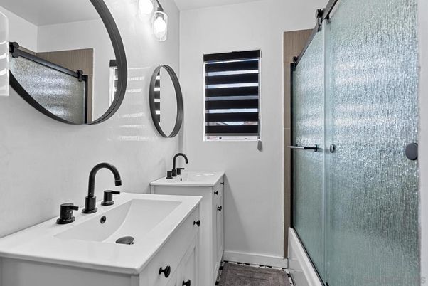 Bathroom, Dual Sink Vanities, Glass Shower, Interior