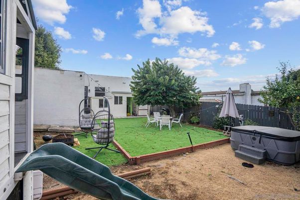 Backyard, Exterior, Hot Tub