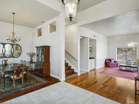 Chandelier, Dining room, Interior, Living room, Pendant Lights, Wood Texture Flooring