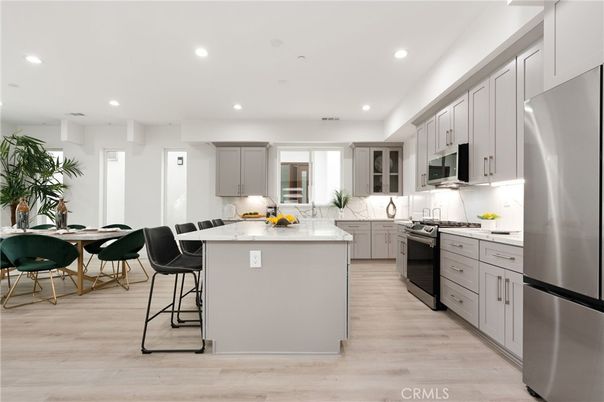 Dining room, Interior, Kitchen, Recessed Lighting, Stainless Steel Appliances, Wood Texture Flooring