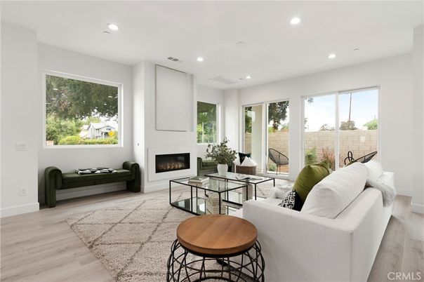 Fireplace, Interior, Living room, Recessed Lighting, Wood Texture Flooring