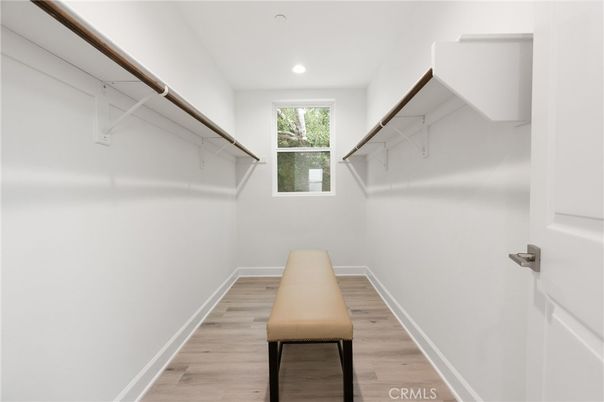 Interior, Recessed Lighting, Walk-in Closets, Wood Texture Flooring