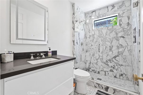 Bathroom, Interior, Marble Walls