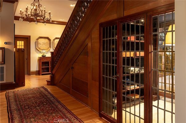 Chandelier, Interior, Recessed Lighting, Wood Texture Flooring
