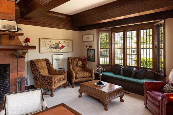Fireplace, Interior, Living room
