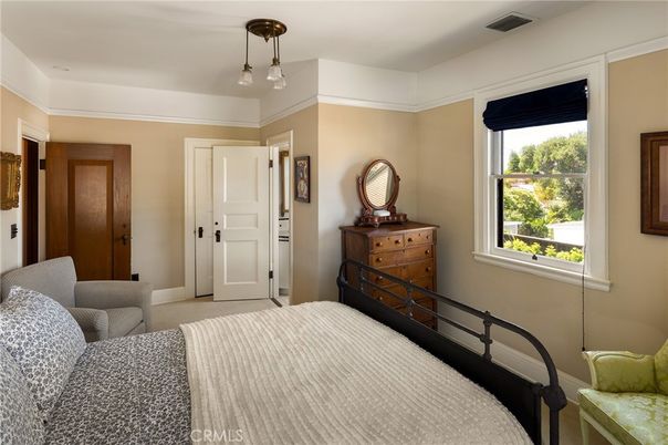 Bedroom, Interior, Pendant Lights