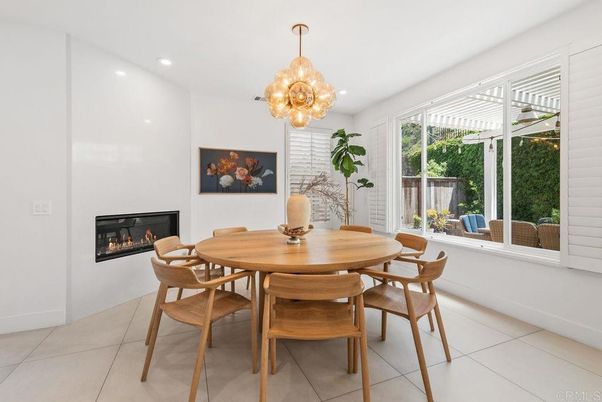 Chandelier, Dining room, Fireplace, Interior, Recessed Lighting