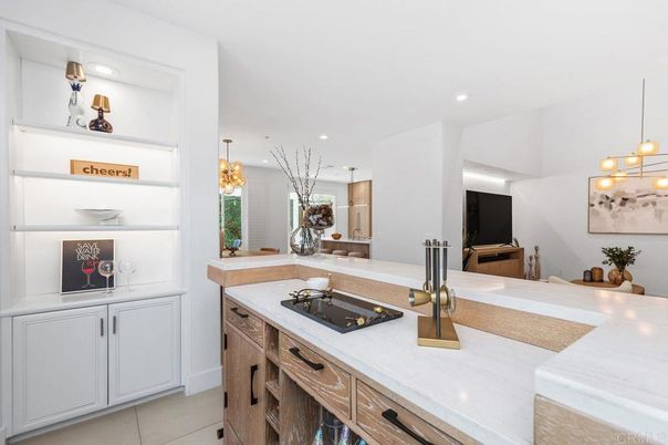 Bathroom, Interior, Kitchen, Pendant Lights, Recessed Lighting