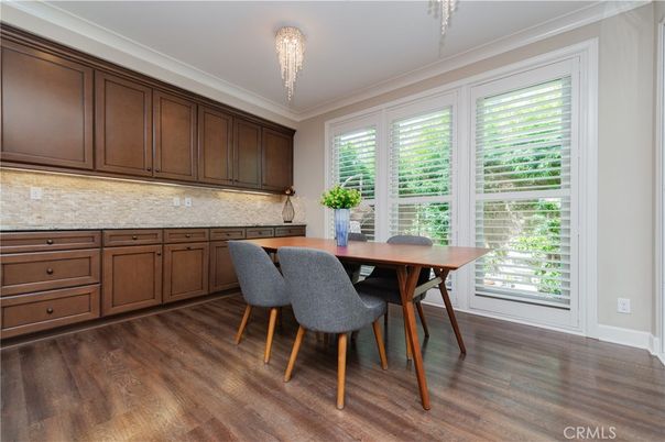 Chandelier, Dining room, Interior, Wood Texture Flooring
