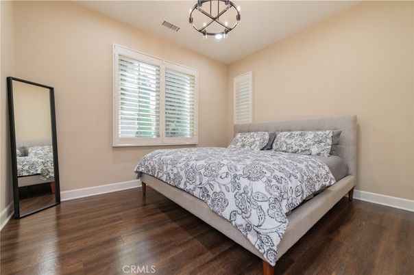 Bedroom, Interior, Pendant Lights, Wood Texture Flooring