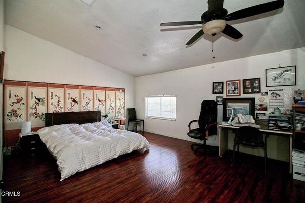 Bedroom, Home Office, Interior, Wood Texture Flooring