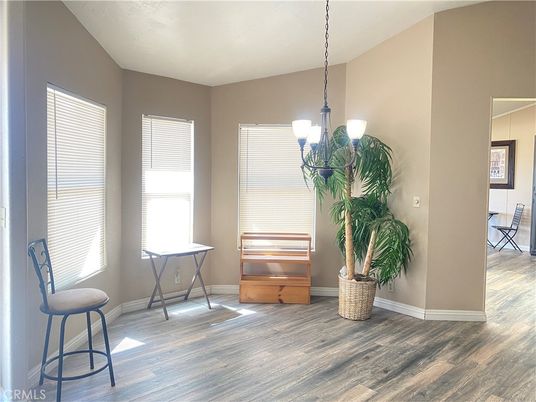 Interior, Pendant Lights, Wood Texture Flooring