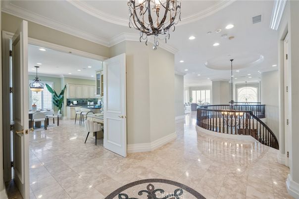 Chandelier, Dining room, Interior, Pendant Lights, Recessed Lighting