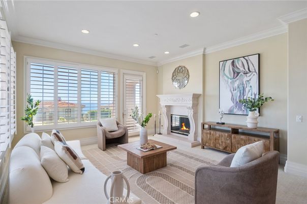 Fireplace, Interior, Living room, Recessed Lighting