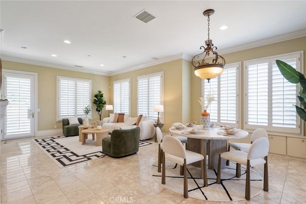 Dining room, Interior, Living room, Pendant Lights, Recessed Lighting
