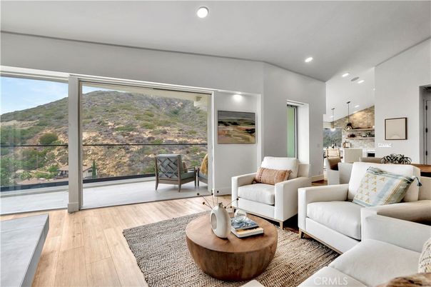 Dining room, Interior, Kitchen, Living room, Pendant Lights, Recessed Lighting, Wood Texture Flooring