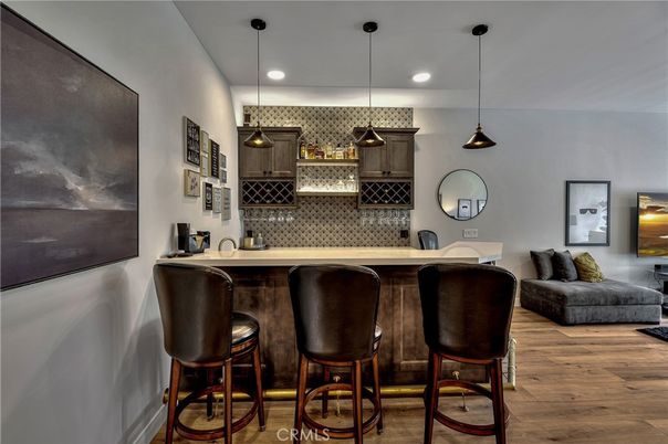 Interior, Pendant Lights, Recessed Lighting, Wood Texture Flooring