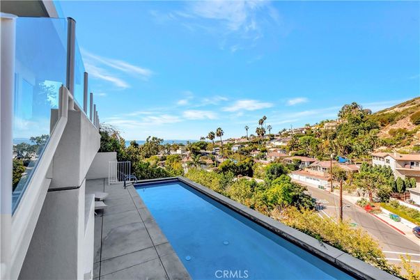 Exterior, Pool, Other