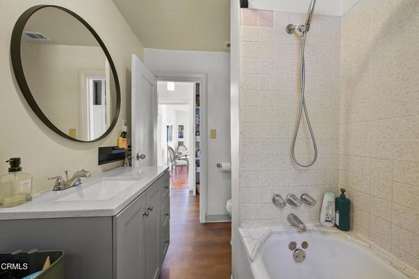 Bathroom, Dual Sink Vanities, Interior, Wood Texture Flooring