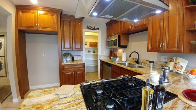Interior, Kitchen, Recessed Lighting