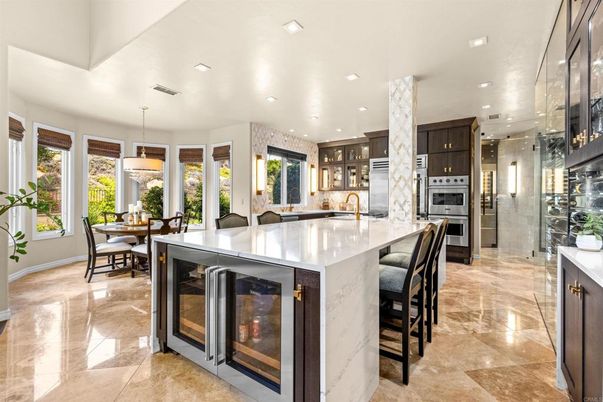 Dining room, Interior, Kitchen, Pendant Lights, Recessed Lighting, Stainless Steel Appliances