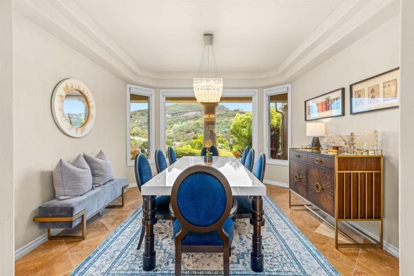 Chandelier, Dining room, Interior, Pendant Lights