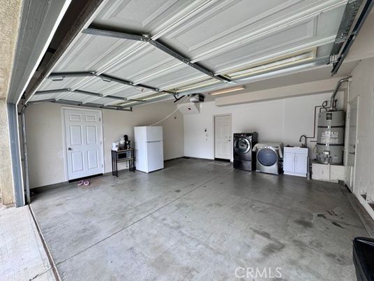 Garage, Interior, Washer
