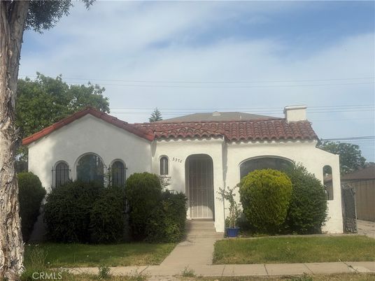 Exterior, Facade, Spanish Mediterranean