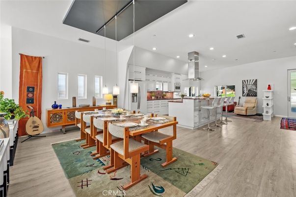 Dining room, Interior, Kitchen, Pendant Lights, Recessed Lighting, Wood Texture Flooring